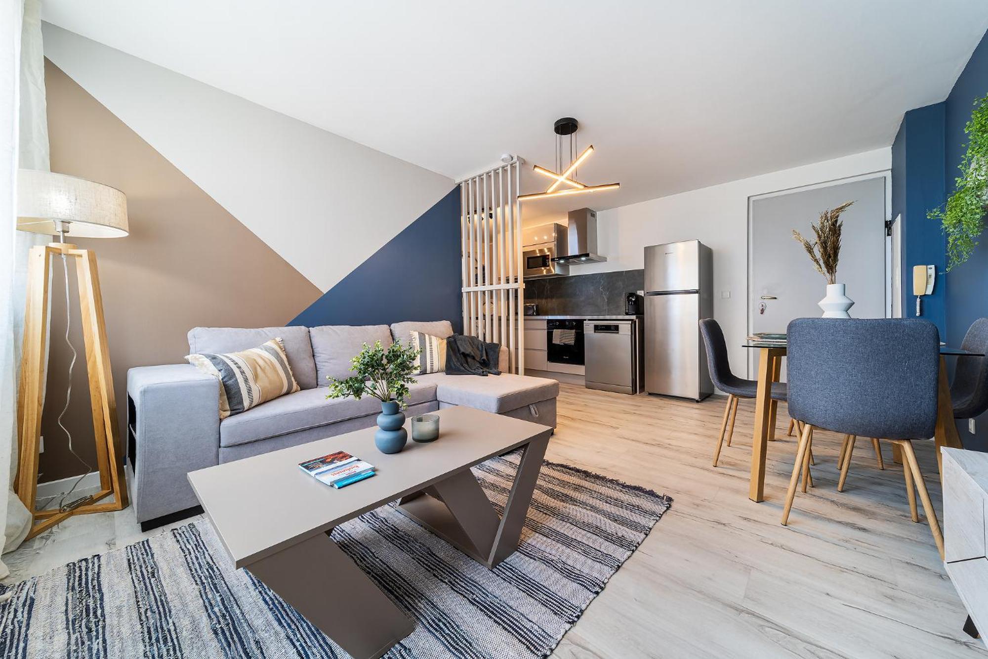 Entree Autonome-Ste Clotilde-Parking Apartment Сен Дьони Екстериор снимка