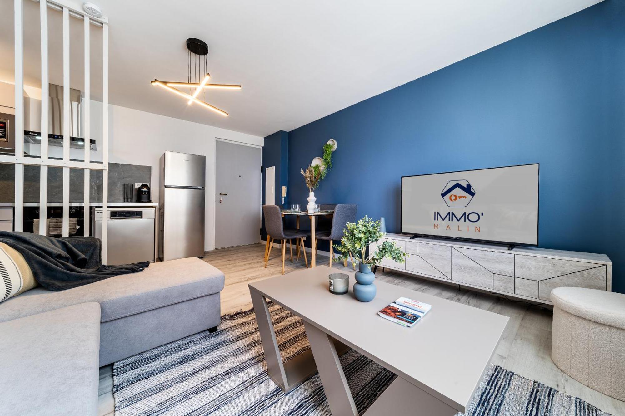 Entree Autonome-Ste Clotilde-Parking Apartment Сен Дьони Екстериор снимка