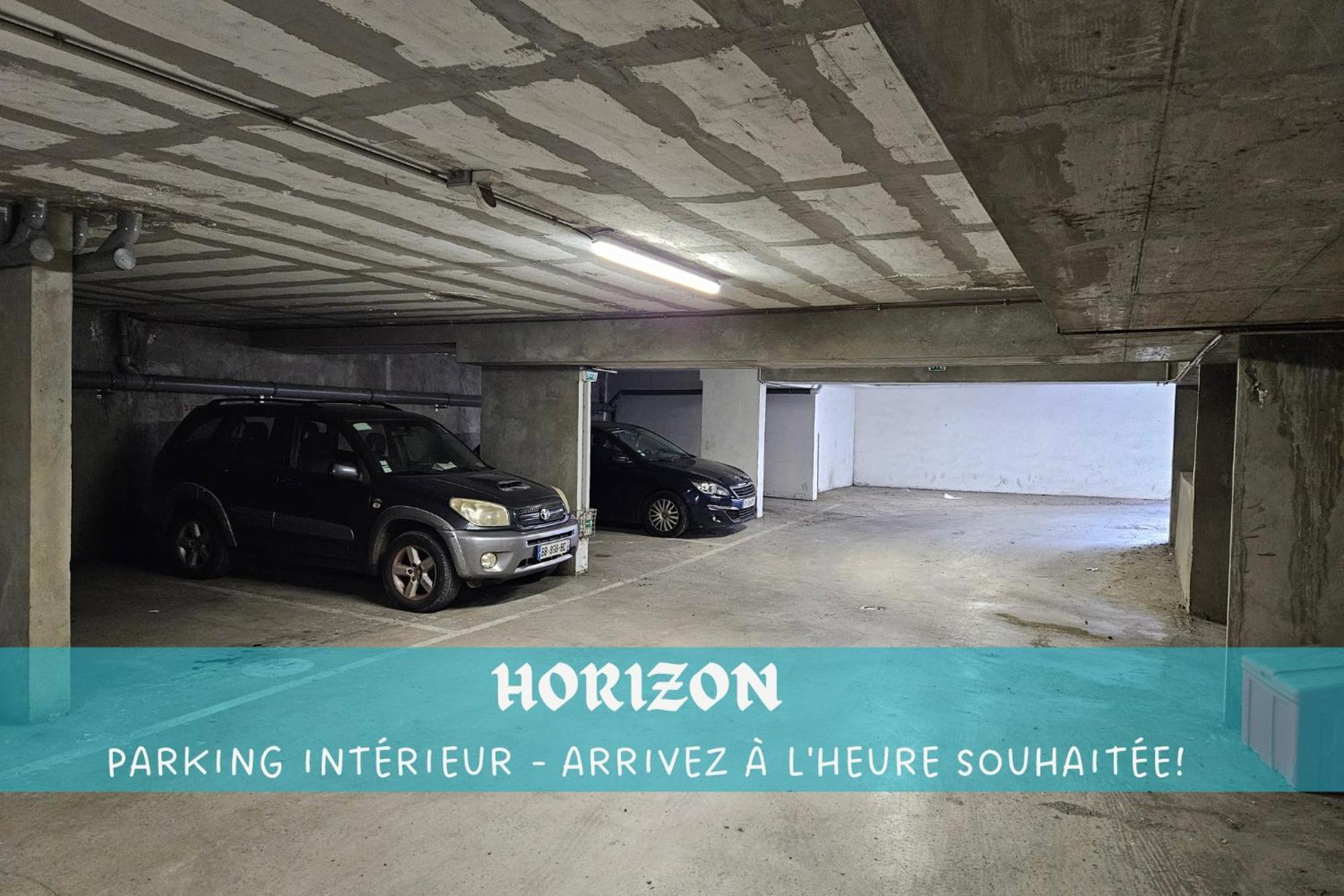 Entree Autonome-Ste Clotilde-Parking Apartment Сен Дьони Екстериор снимка